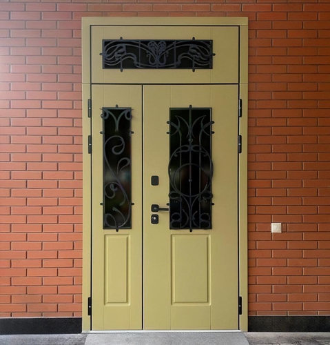 С верхней вставкой