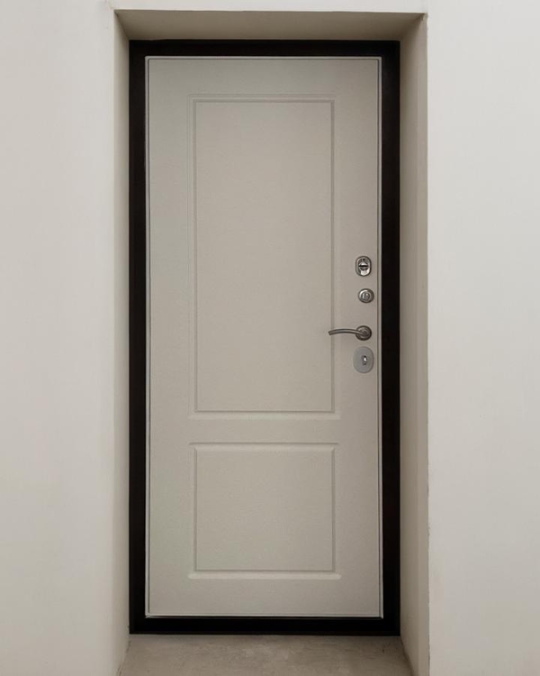 Дверь для квартиры