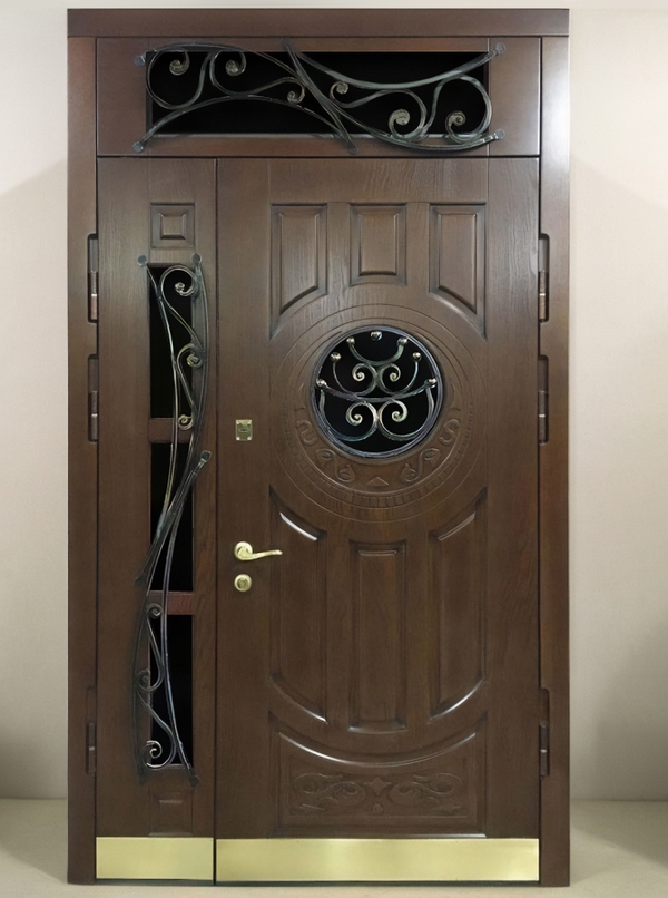 С отбойником и стеклами (фото из цеха)